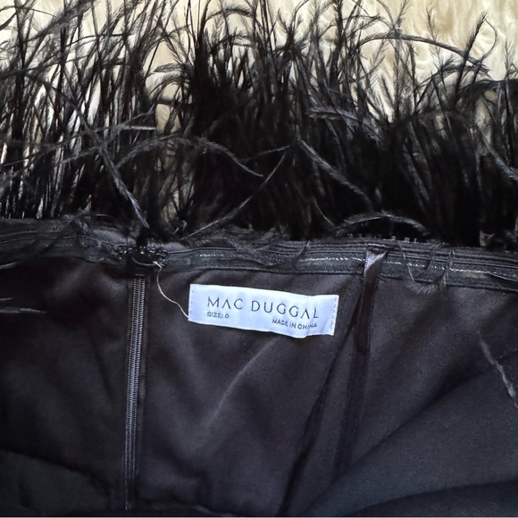 NWT Mac Duggal 68146 Evening Jumpsuit with Black Feather Bodice - Size 0 - Picture 5 of 6